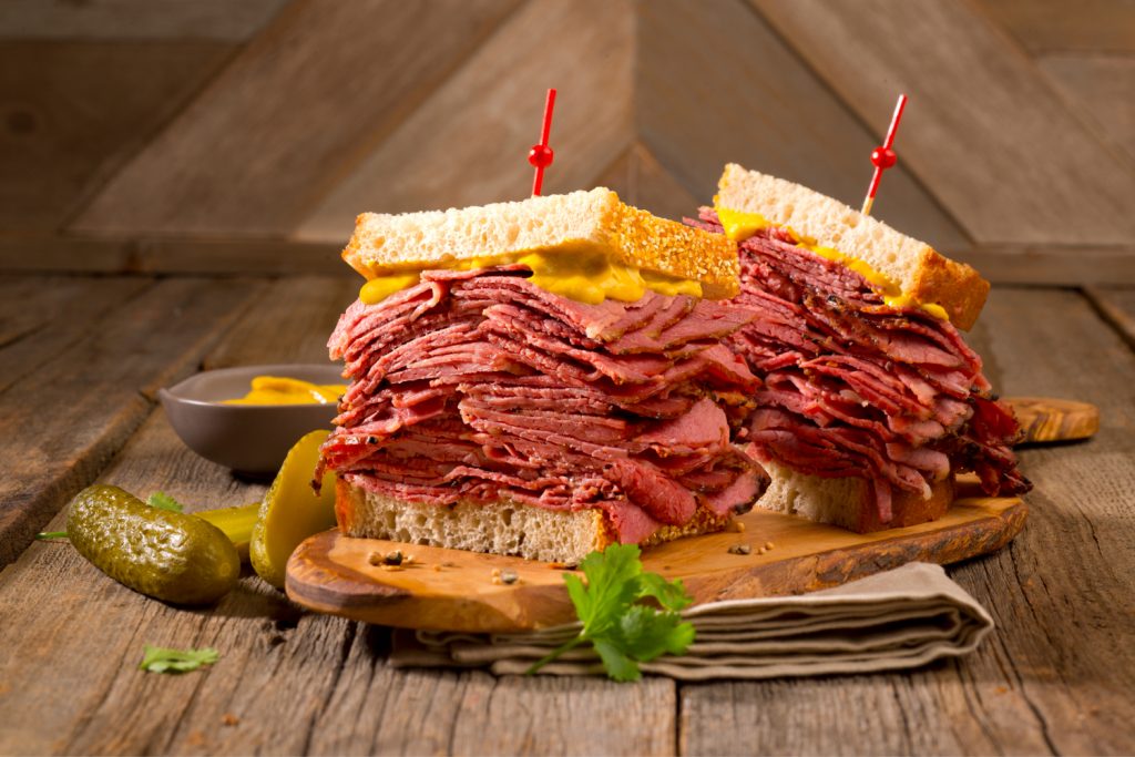 Montreal-Style Smoked Meat | Rediscover the true taste of deli! 